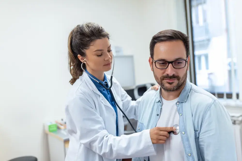 Top 5 EHR Features Every Internal Medicine Doctor Needs